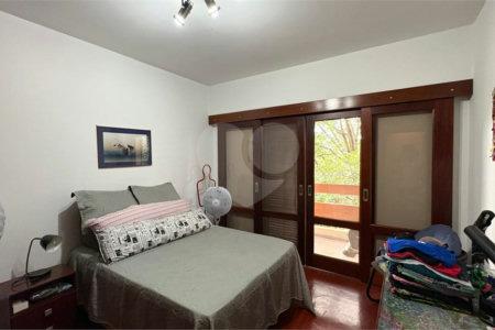 Casa à venda com 5 quartos, sendo 2 suítes,  no condomínio Village D'avignon, Sorocaba - SP