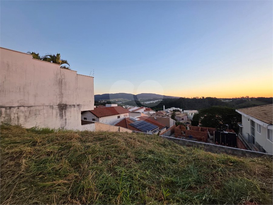 Terreno à venda no condomínio Loteamento Horto Santo Antonio, Jundiaí - SP