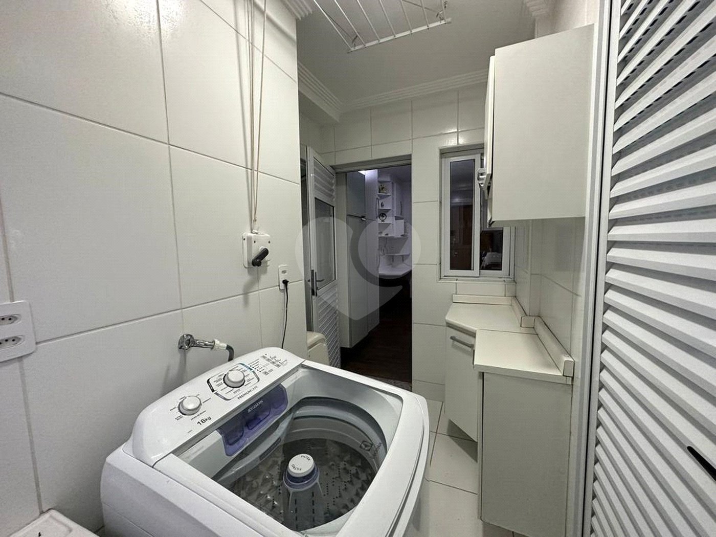 Apartamento para alugar com 3 quartos, sendo 2 suítes, em Jardim Emília, Sorocaba, SP