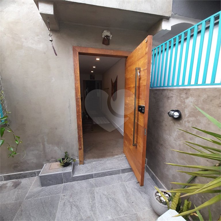 Sobrado à venda com 4 quartos, sendo 1 suíte,  em Jardim São Paulo(zona Norte), São Paulo, SP