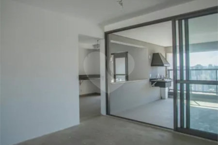 Apartamento à venda com 3 suítes em Vila Mariana, São Paulo, SP