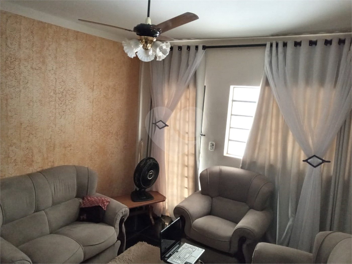 Casa à venda com 2 quartos no Centro, Araraquara, SP
