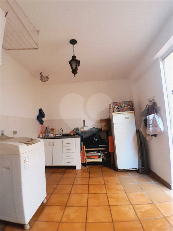 Sobrado à venda com 3 quartos em Sumaré, São Paulo, SP