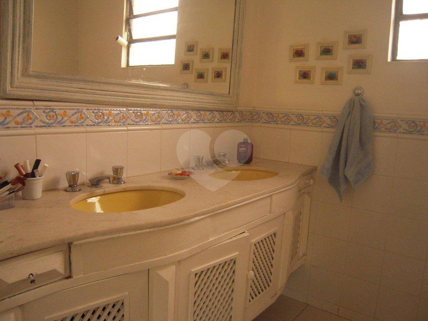 Casa à venda com 5 quartos, sendo 2 suítes,  em Saúde, São Paulo, SP