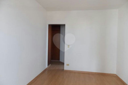 Apartamento à venda com 3 quartos, sendo 1 suíte, em Vila Nair, São Paulo, SP