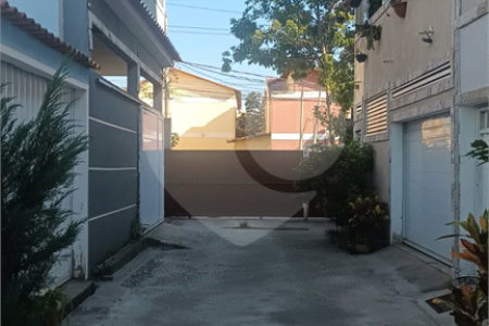 Casa à venda com 2 quartos em Campo Grande, Rio de Janeiro, RJ