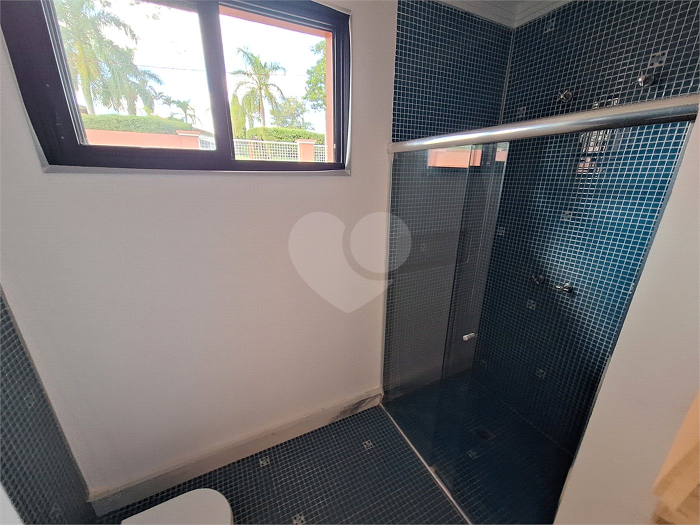 Casa à venda ou para alugar com 4 quartos, sendo 3 suítes, no condomínio Chácara Residencial Santa Maria, Votorantim - SP