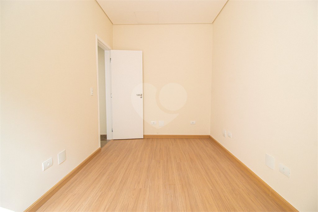 Sobrado à venda com 3 quartos, sendo 1 suíte, em Jardim Marajoara, São Paulo, SP