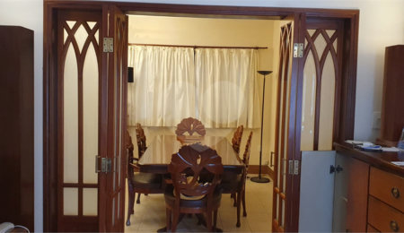 Sobrado à venda com 4 quartos, sendo 2 suítes,  em Moema, São Paulo, SP