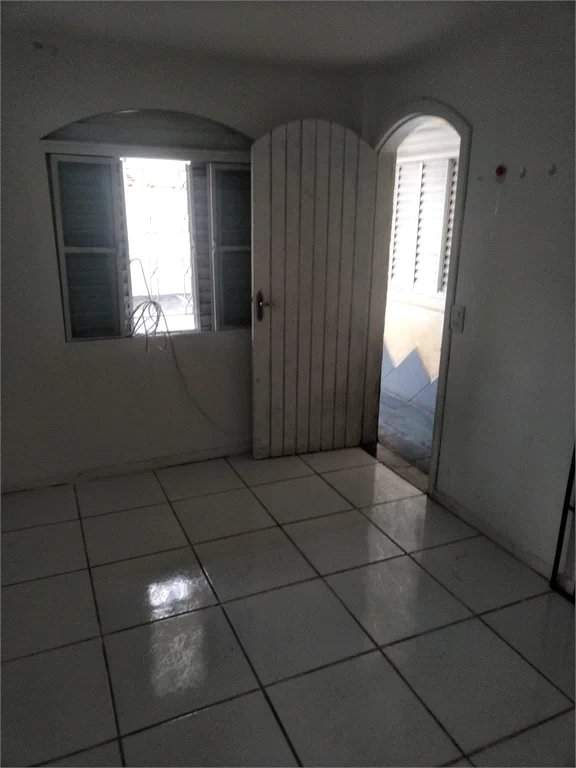 Sobrado à venda com 4 quartos, sendo 2 suítes, em Instituto de Previdência, São Paulo, SP