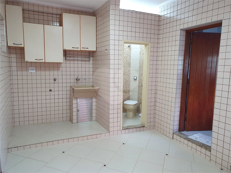 Casa em condomínio à venda com 4 quartos, sendo 1 suíte, em Santana, São Paulo, SP