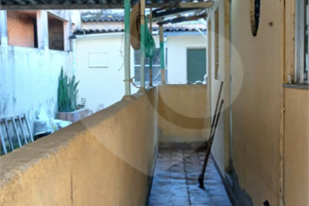 Casa à venda com 3 quartos em Santíssimo, Rio de Janeiro, RJ
