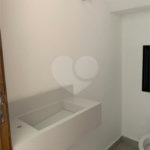 Casa à venda com 3 quartos, sendo 1 suíte, no condomínio Villa D'este, Cotia - SP