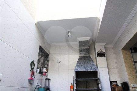 Sobrado à venda com 3 quartos, sendo 1 suíte, em Vila Gustavo, São Paulo, SP