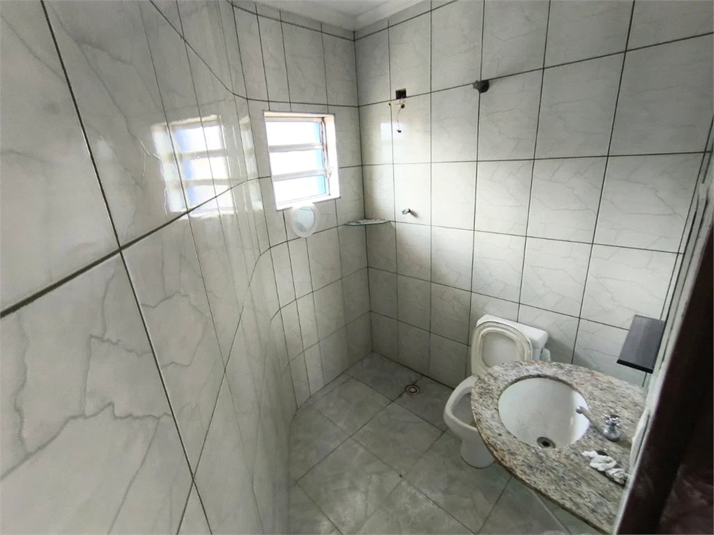 Sobrado à venda com 3 quartos, sendo 1 suíte, em Jardim Umarizal, São Paulo, SP