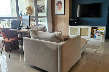Apartamento à venda com 2 quartos, sendo 1 suíte, em Jardim Leonor Mendes de Barros, São Paulo, SP