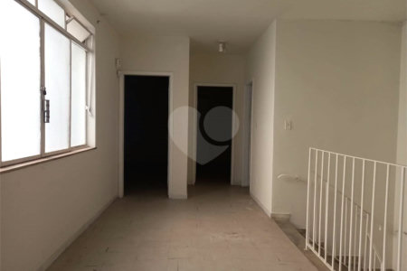 Sobrado à venda com 3 quartos em Alto da Boa Vista, São Paulo, SP
