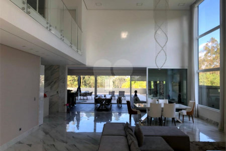 Casa à venda com 3 suítes em São Paulo II, Cotia, SP