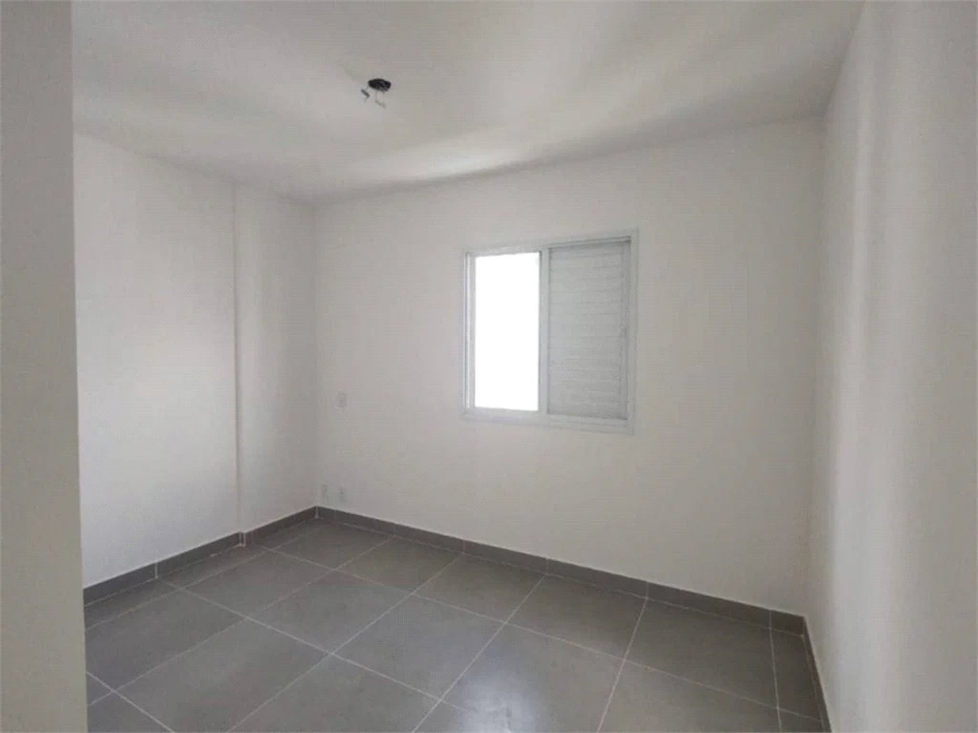 Apartamento para alugar com 2 suítes em Jardim Ampliação, São Paulo, SP