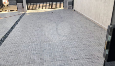 Casa de Vila à venda com 2 quartos, sendo 1 suíte,  em Vila Barão, Sorocaba, SP