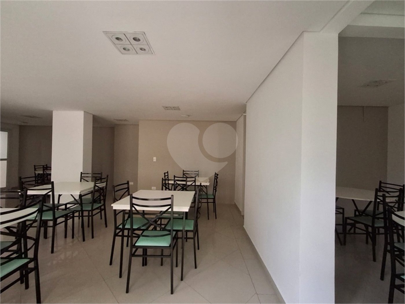 Apartamento à venda com 4 quartos, sendo 3 suítes, em Santana, São Paulo, SP