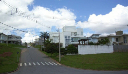 Terreno à venda em Residencial Fazenda Serrinha, Itatiba, SP