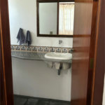 Casa à venda com 5 quartos, sendo 3 suítes, no condomínio Estância Marambaia, Vinhedo - SP