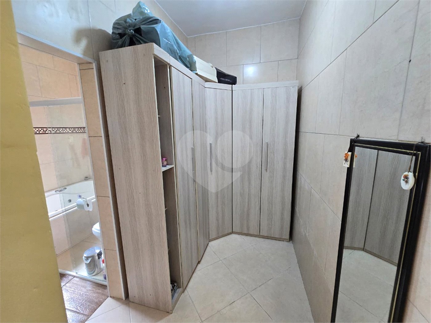 Chácara à venda com 3 quartos, sendo 1 suíte, em Cercadinho, Alambari, SP