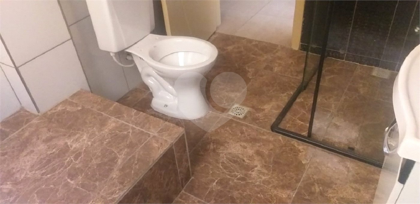 Sobrado à venda com 2 quartos em Sumarezinho, São Paulo, SP