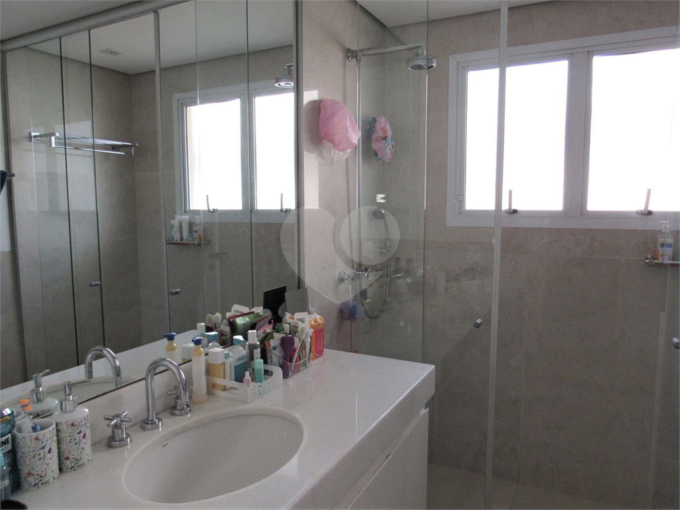Casa à venda com 4 suítes no condomínio Dolce Villa, São Paulo - SP