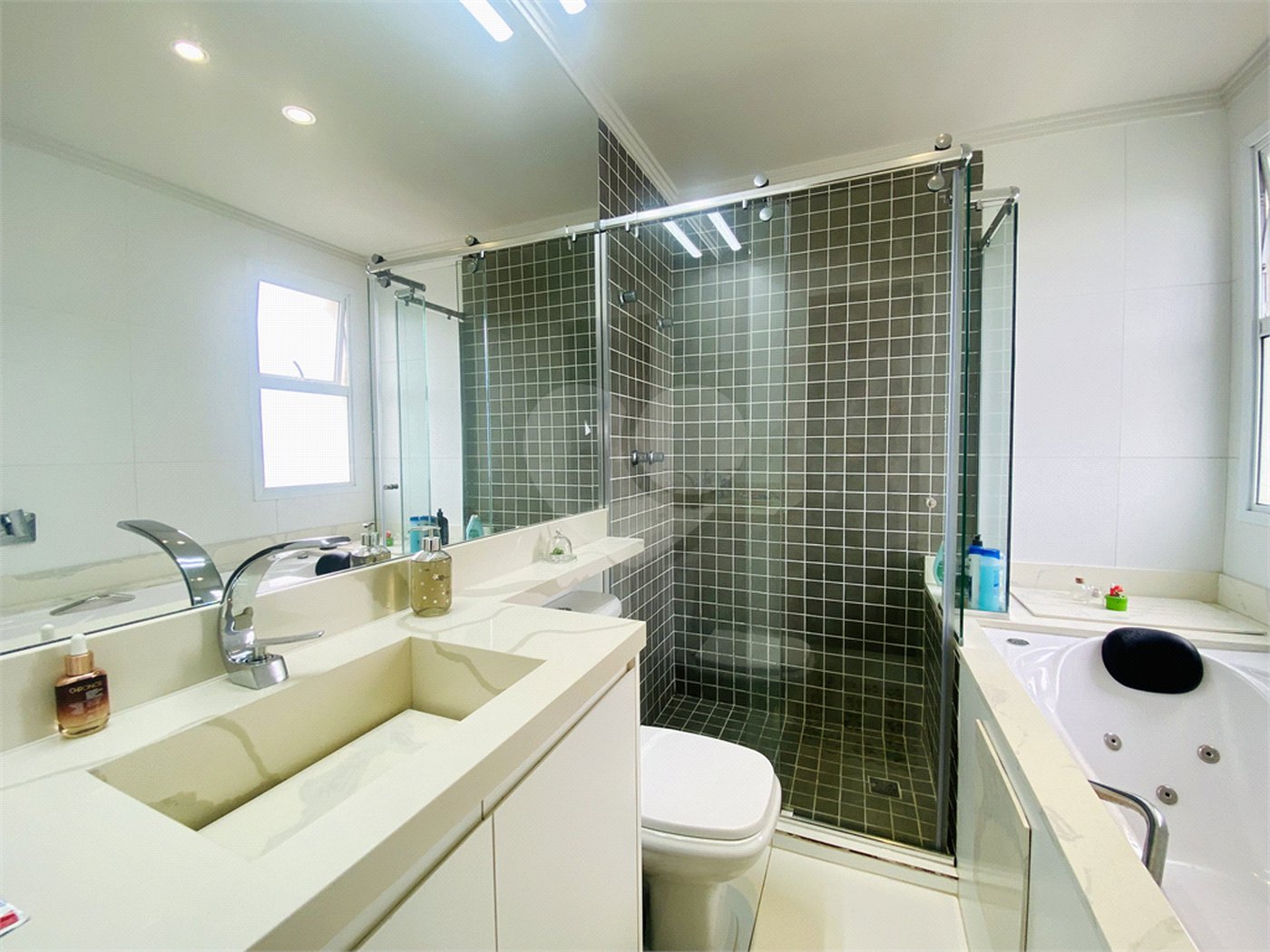 Apartamento à venda com 3 suítes no Centro, São Bernardo do Campo, SP