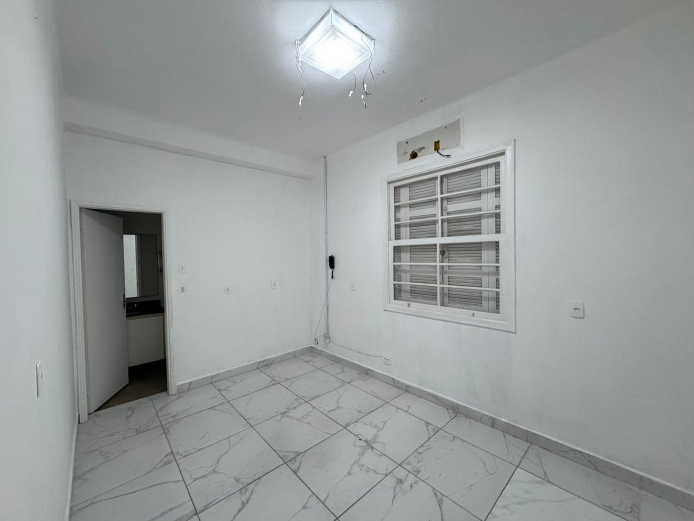 Casa com 4 dormitórios, 324 m² de área total- venda por R$ 3.200.000 ou aluguel por R$ 16.000/mês + IPTU - Aparecida - Santos/SP