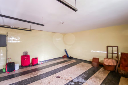 Sobrado à venda com 3 quartos, sendo 1 suíte, em Brooklin Paulista, São Paulo, SP