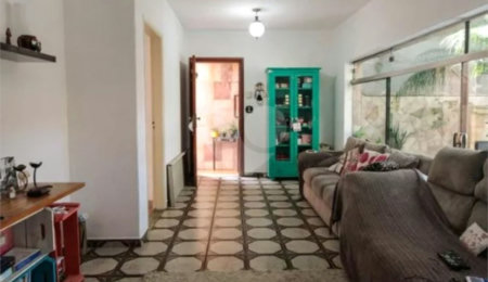 Casa à venda com 3 quartos, sendo 1 suíte, em Mooca, São Paulo, SP