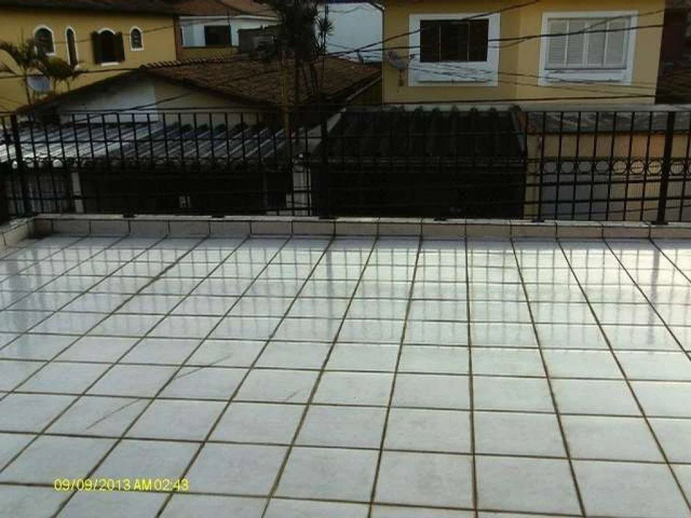 Sobrado à venda com 4 quartos, sendo 2 suítes, em Jardim Peri Peri, São Paulo, SP