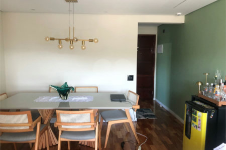 Apartamento à venda com 3 quartos, sendo 1 suíte, em Jardim Mariliza, São Paulo, SP
