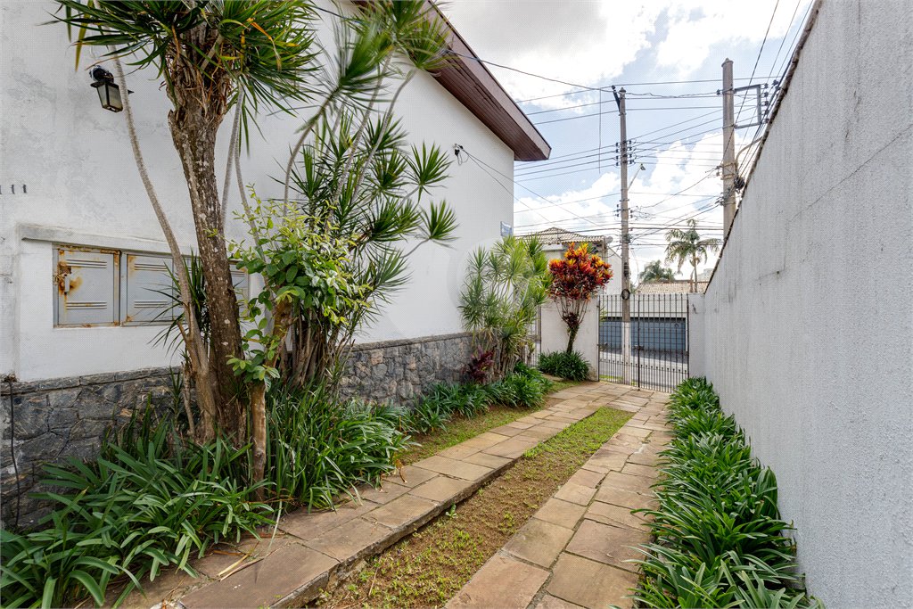 Casa Térrea à venda com 3 quartos, sendo 1 suíte,  em Brooklin Velho, São Paulo, SP