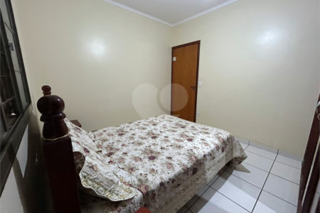 Casa à venda com 3 quartos em Engenheiro Carlos de Lacerda Chaves, Ribeirão Preto, SP