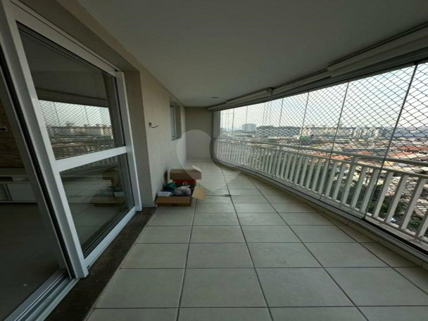 Apartamento à venda com 3 quartos, sendo 1 suíte, em Parque Maria Luiza, São Paulo, SP