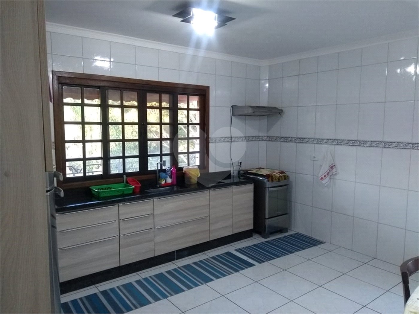 Casa à venda com 3 quartos, sendo 1 suíte, no condomínio Alpes de Mairiporã, Mairiporã - SP