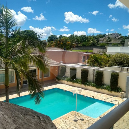 Casa à venda com 5 quartos, sendo 4 suítes,  no condomínio Parque Shambala, Atibaia - SP