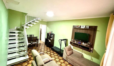 Casa à venda com 2 quartos em Vila Carrão, São Paulo, SP