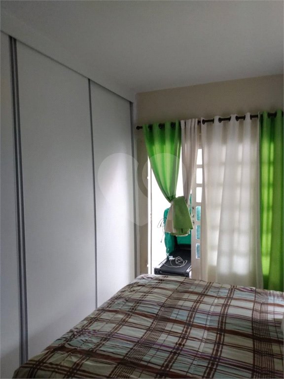 Sobrado à venda com 4 quartos, sendo 1 suíte,  em Parque Edu Chaves, São Paulo, SP