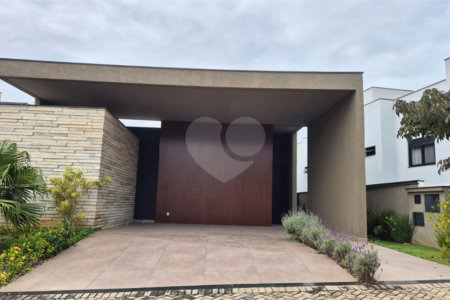 Casa à venda com 4 suítes no condomínio Alphaville Nova Esplanada 1, Votorantim - SP