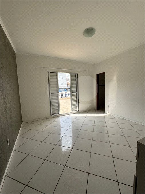Casa à venda com 3 quartos, sendo 1 suíte,  em Vila Leonor, Guarulhos, SP