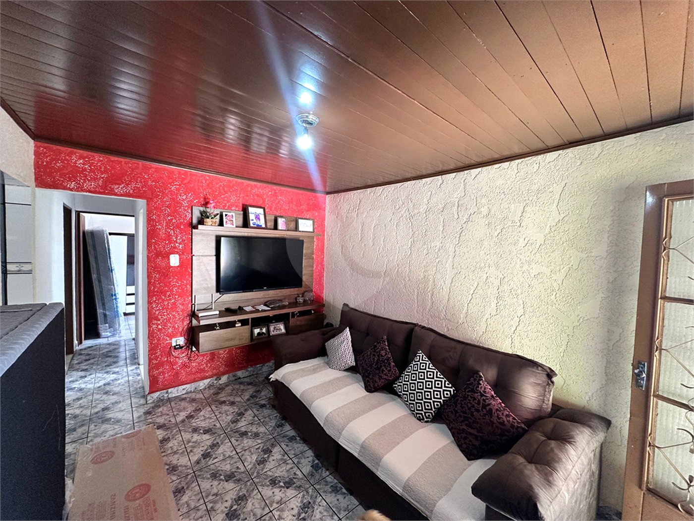 Casa à venda com 3 quartos, sendo 1 suíte, em Jardim Colonial, Atibaia, SP