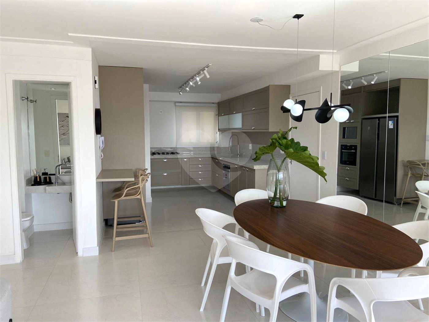 Apartamento à venda com 3 suítes no Centro, Santo André, SP