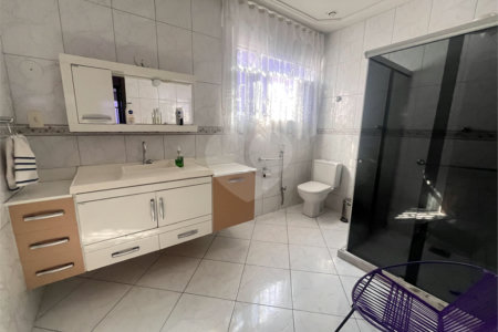 Casa à venda com 3 quartos, sendo 1 suíte,  em Campo Grande, Rio de Janeiro, RJ