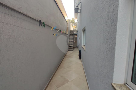 Sobrado à venda com 3 quartos, sendo 1 suíte, em Vila Ema, São Paulo, SP