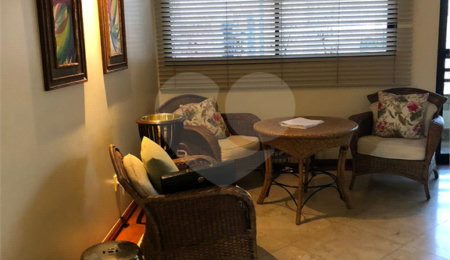 Apartamento à venda com 4 quartos, sendo 1 suíte,  em Jardim Avelino, São Paulo, SP